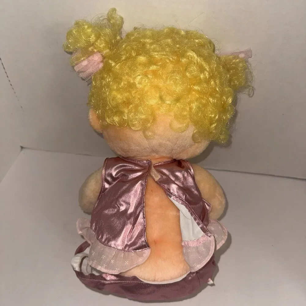 VTG 1985 Kenner Hugga Bunch Precious Hugs Hallmark 18” Blonde Plush Doll Pink